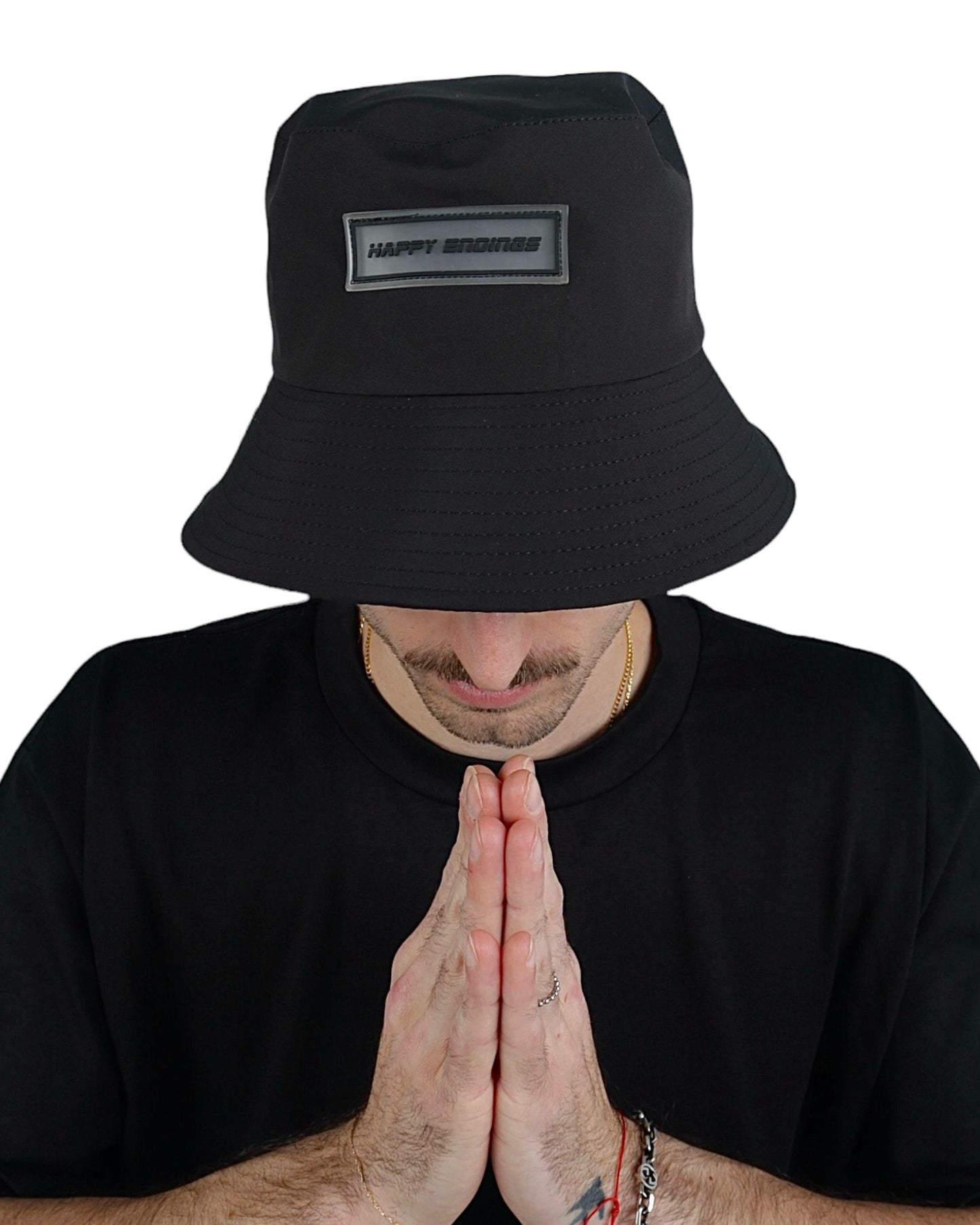 LOGO BUCKET HAT